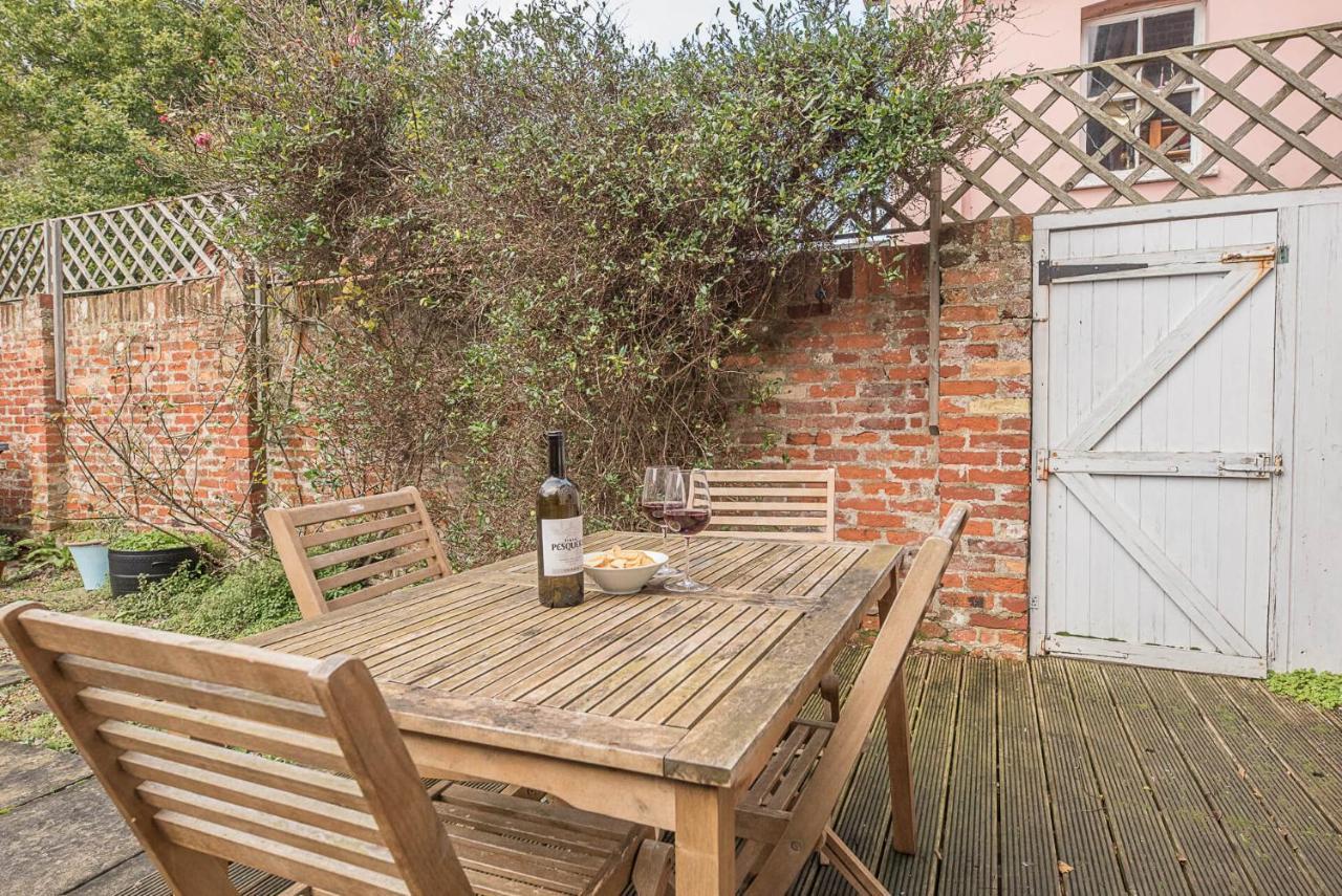 Pelican Cottage, Aldeburgh Exteriör bild